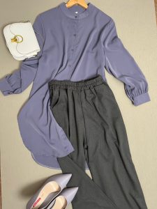 Muna in PurpleBlue (Free Pos)