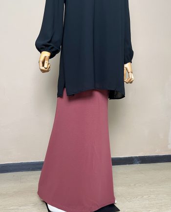 Madame Cléo Executive Skirt in Brick Pink
