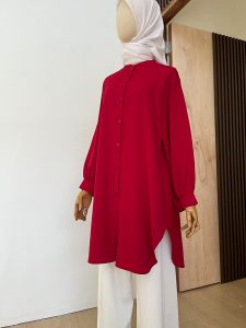 Muna in RedMaroon (Free Pos)